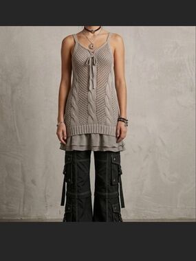 Women’s Taupe Knit Tank Tunic Layered Top. M